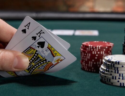 7 Essential Poker Tips for Beginners To Win The Game